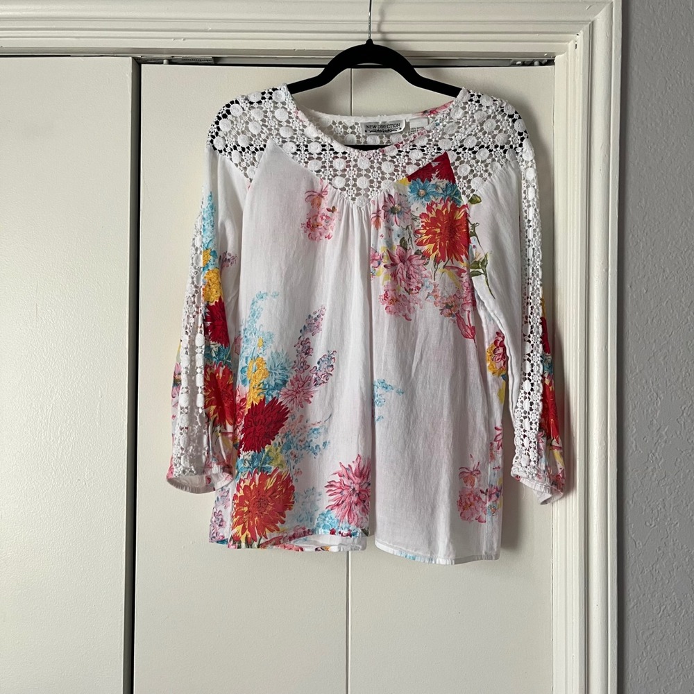 New Direction Floral Crochet Trim Long Sleeve Top - White -‎ Bohemian - M